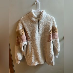 Fluffy quarter zip